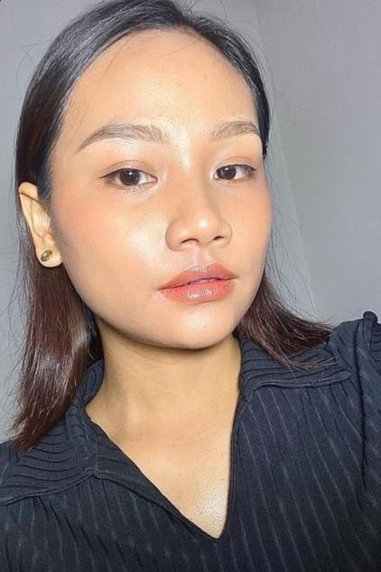 Dinda Soediono - Actor Profile Photo
