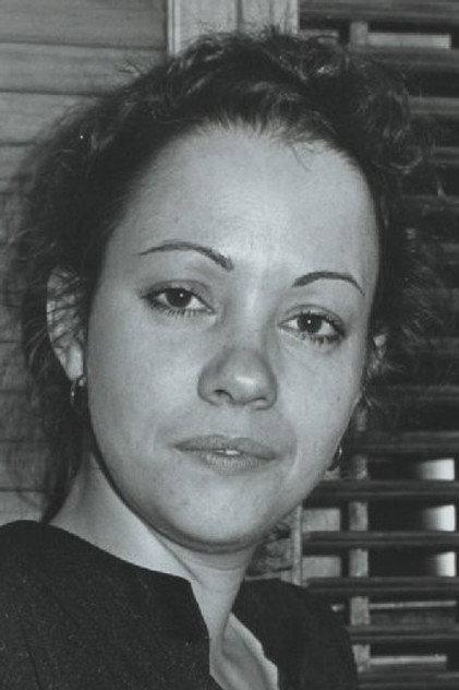 Pauline Lapointe - Actor Profile Photo