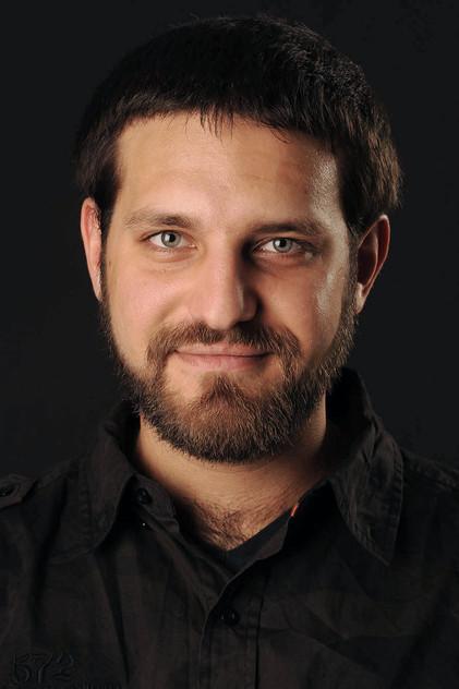 Dominik Linka - Actor Profile Photo