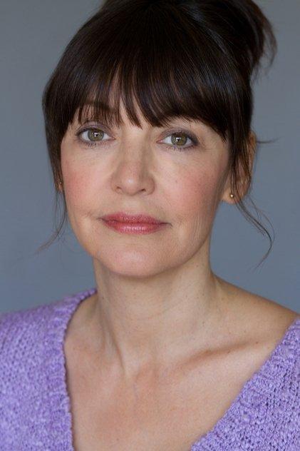 Arabella Field - Actor Profile Photo
