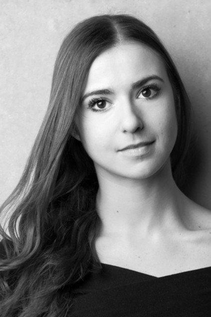 Isabelle Brouwers - Actor Profile Photo
