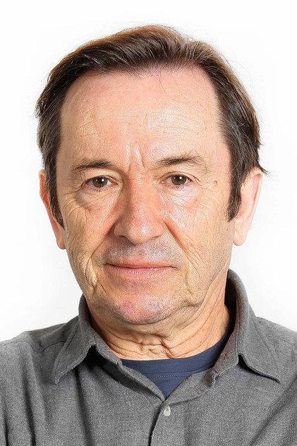 Adriano Luz - Actor Profile Photo