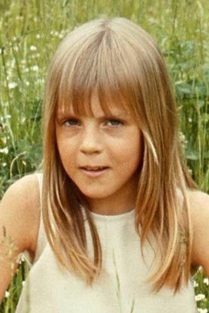 Julia Hede-Wilkens - Actor Profile Photo