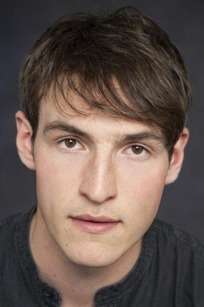 Éanna Hardwicke - Actor Profile Photo