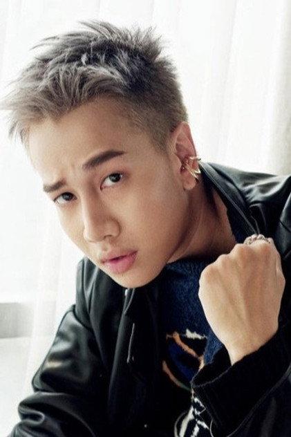 Lou Hoàng - Actor Profile Photo