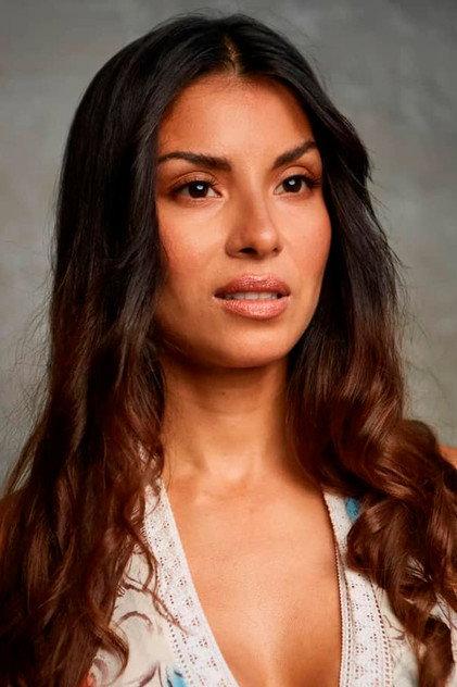 Stephanie Orúe - Actor Profile Photo