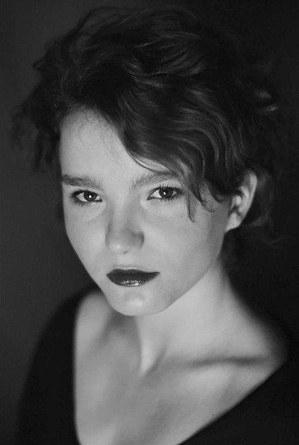 Axelle Dodier - Actor Profile Photo