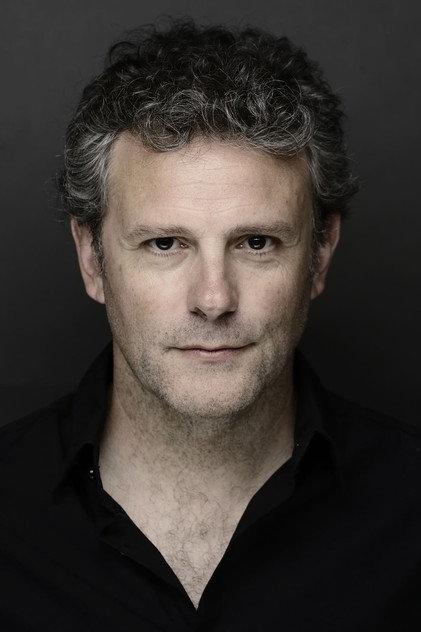 Santi Ricart - Actor Profile Photo