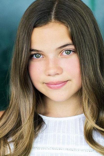Genea Charpentier - Actor Profile Photo