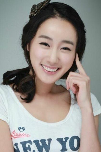 Kim Yoon-ji - Actor Profile Photo