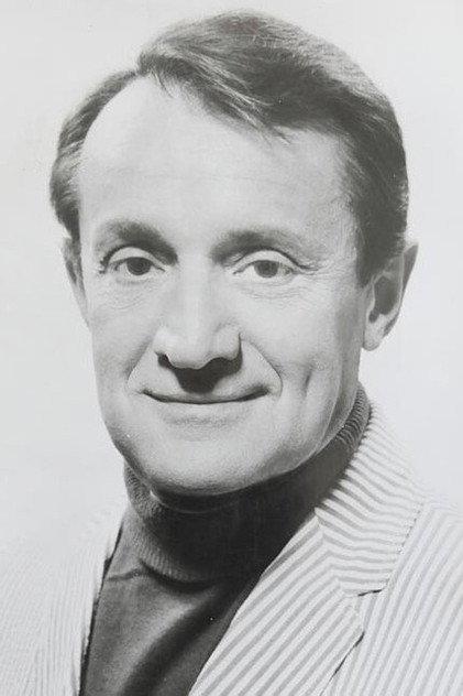 Leo Fuchs - Actor Profile Photo