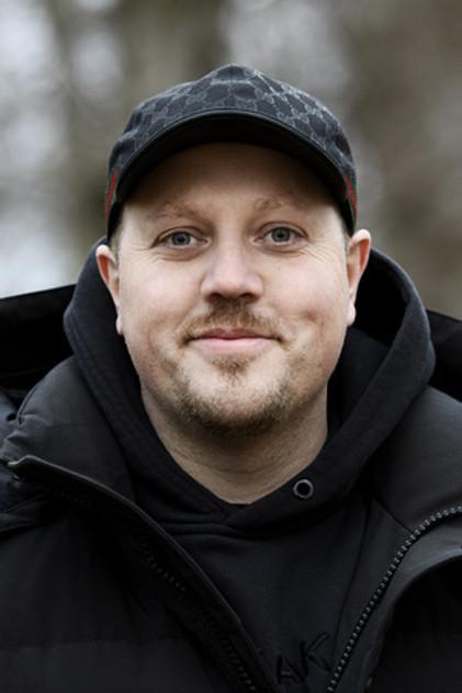 Sebastian Stakset - Actor Profile Photo