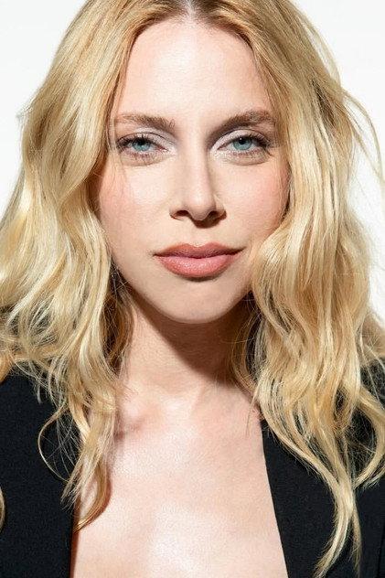 Melis İşiten - Actor Profile Photo