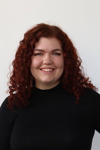 Chelsey Staples - Actor Profile Photo