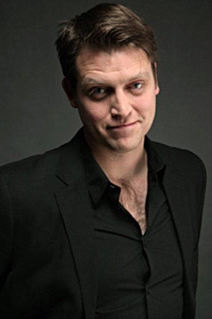 Steve Cochrane - Actor Profile Photo