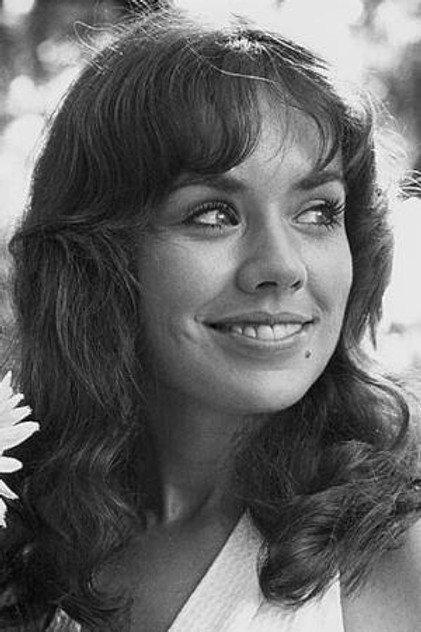 Rebecca Dianna Smith - Actor Profile Photo