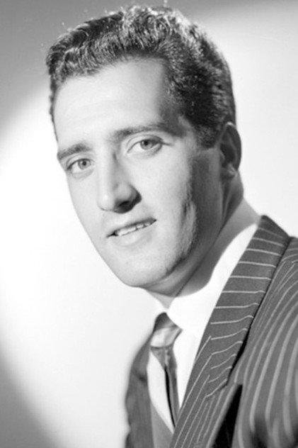 Abel Salazar - Actor Profile Photo