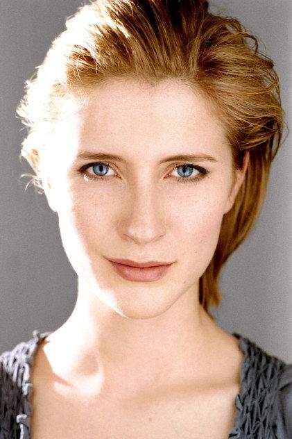 Elisabeth Gray - Actor Profile Photo