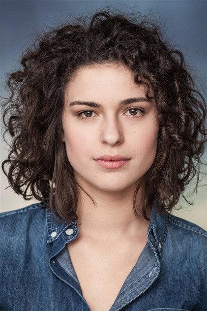 Clémence Coullon - Actor Profile Photo