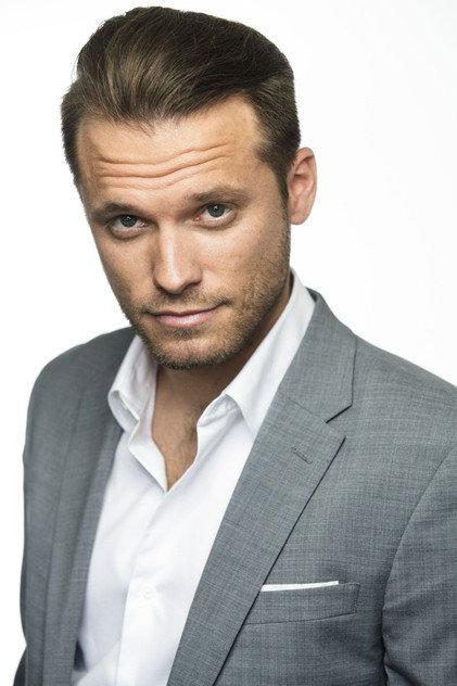 Karl Girolamo - Actor Profile Photo