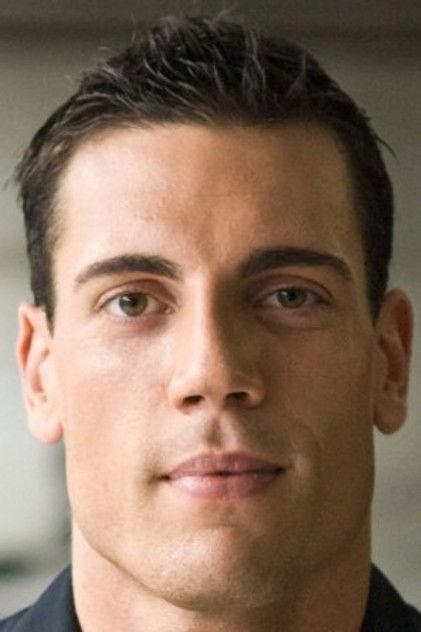 Revard Dufresne - Actor Profile Photo