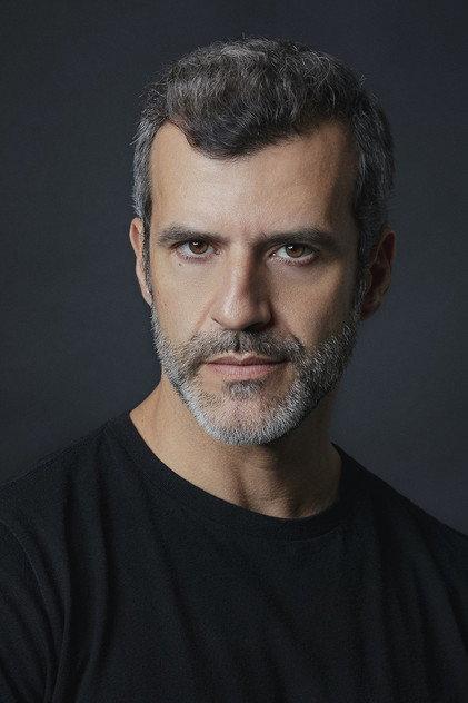 Juan Pablo Olyslager - Actor Profile Photo