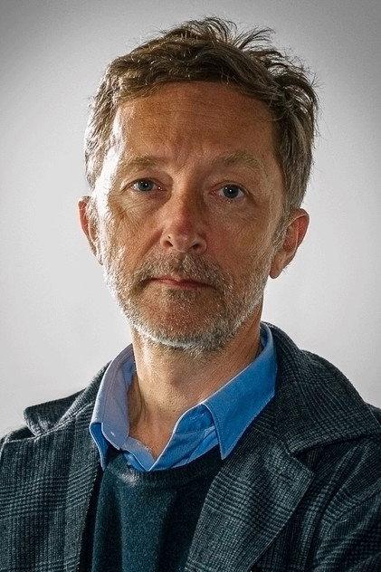 Giles Gardner - Actor Profile Photo