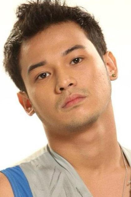 Alwyn Uytingco - Actor Profile Photo