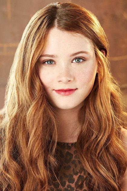 Violet Brinson - Actor Profile Photo
