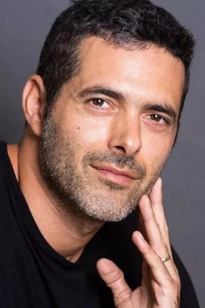 Dan Shapira - Actor Profile Photo