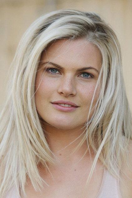 Bonnie Sveen - Actor Profile Photo