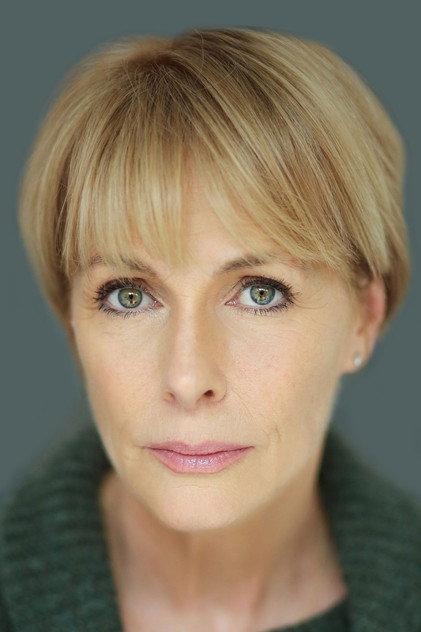 Liz Robertson - Actor Profile Photo