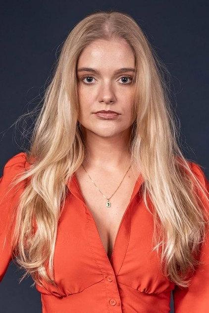 Lily Wirum - Actor Profile Photo