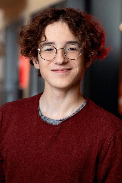 Simon Larson - Actor Profile Photo