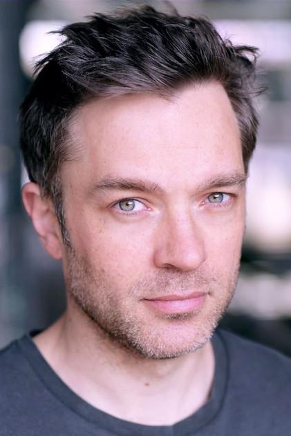 Hadley Fraser - Actor Profile Photo