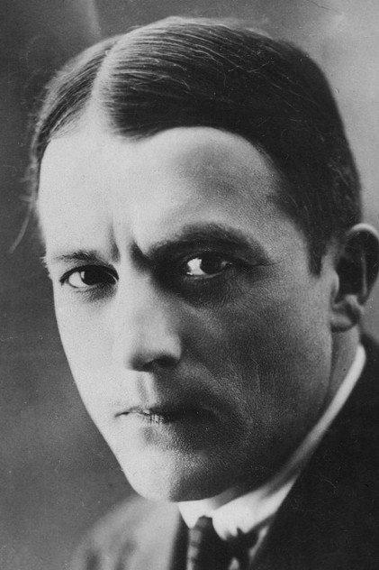 Édouard Mathé - Actor Profile Photo