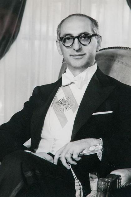 Arturo Frondizi - Actor Profile Photo
