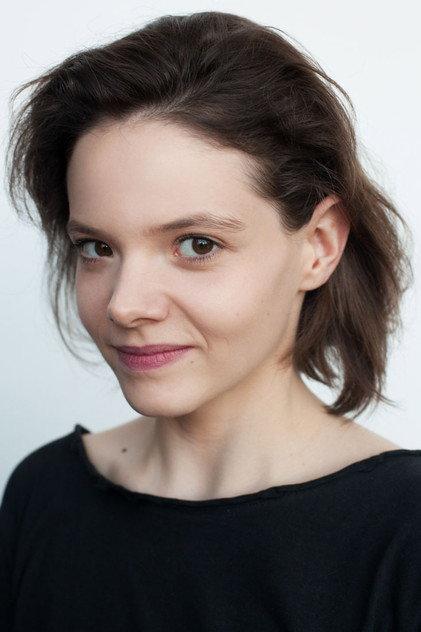 Malwina Brych - Actor Profile Photo