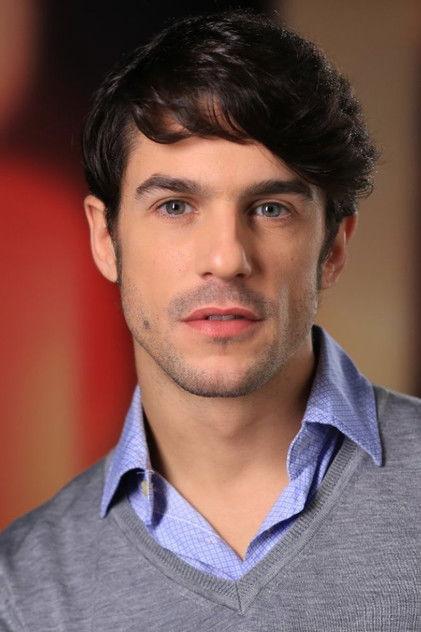 Alejo Sauras - Actor Profile Photo
