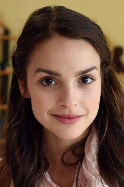 Luise Befort - Actor Profile Photo