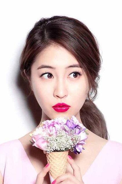 Park Min-ji - Actor Profile Photo