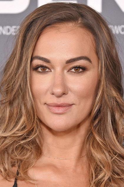 Tasya Teles - Actor Profile Photo