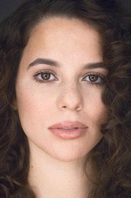 Karina Curet - Actor Profile Photo