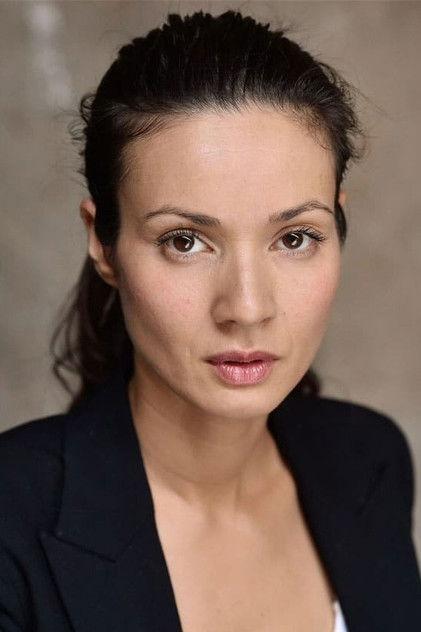 Moon Dailly - Actor Profile Photo