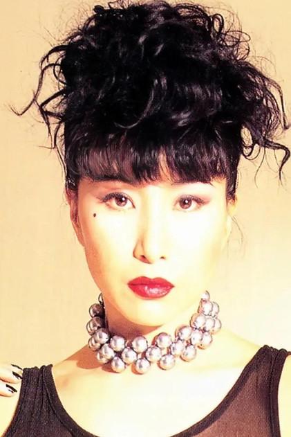 Julie Lee - Actor Profile Photo