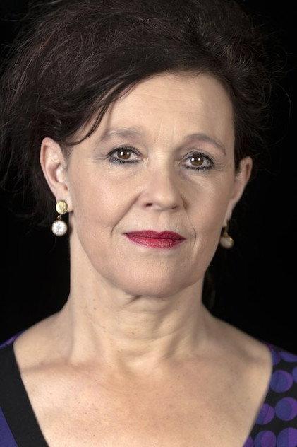 Bettina Dieterle - Actor Profile Photo