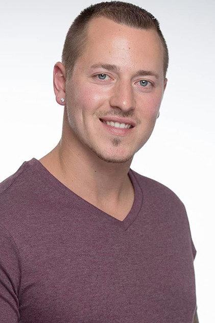 Derek James Trapp - Actor Profile Photo