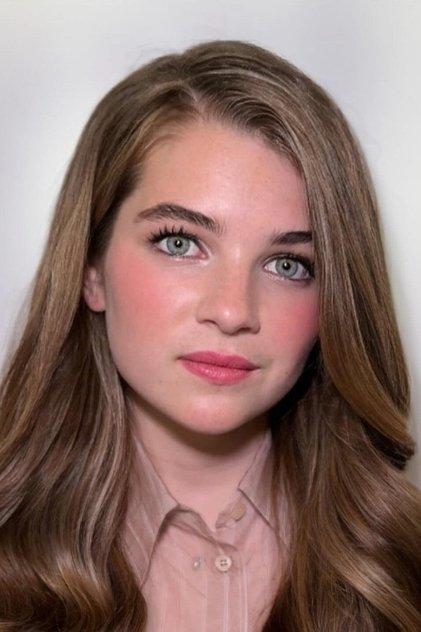 Raegan Revord - Actor Profile Photo