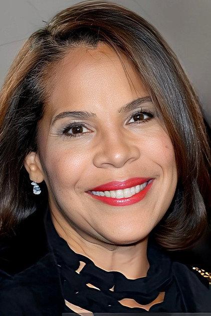 Lynn Blades - Actor Profile Photo