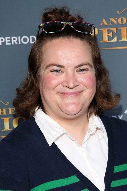 Betsy Sodaro - Actor Profile Photo
